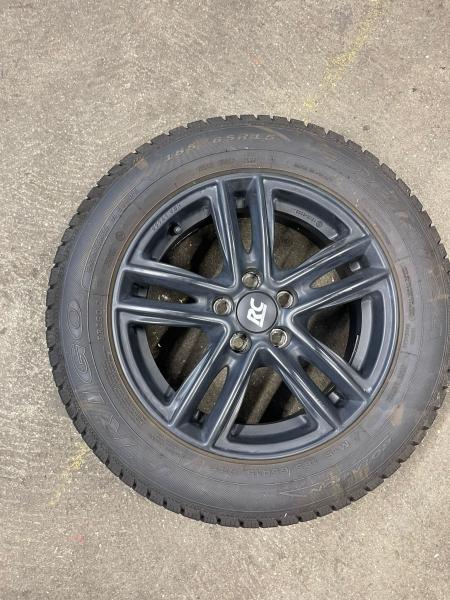 Alufelgen mit Frigo Winterreifen Skoda Fabia 185/65R15 RC Felgen